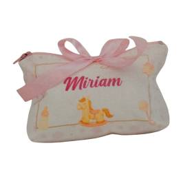 POCHETTE CON CERNIERA CAVALLINO CON NOME E CONFETTI