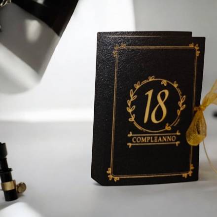 SCATOLINA 18 COMPLEANNO