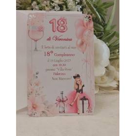 INVITO 18 ANNI CON BUSTA RAGAZZA CON ANGOLI TRAFORATI