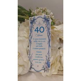 SEGNAPOSTO 40 ANNI DONNA FIORI AZZURRI CON ANGOLI TRAFORATI