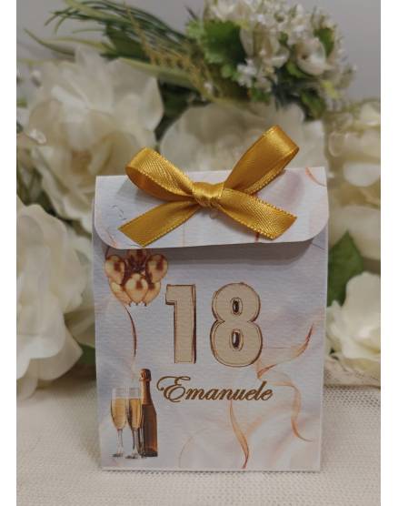 SCATOLINA 18 ANNI