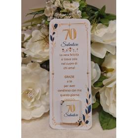 SEGNAPOSTO 70 ANNI UOMO CON CIOCCOLATINO